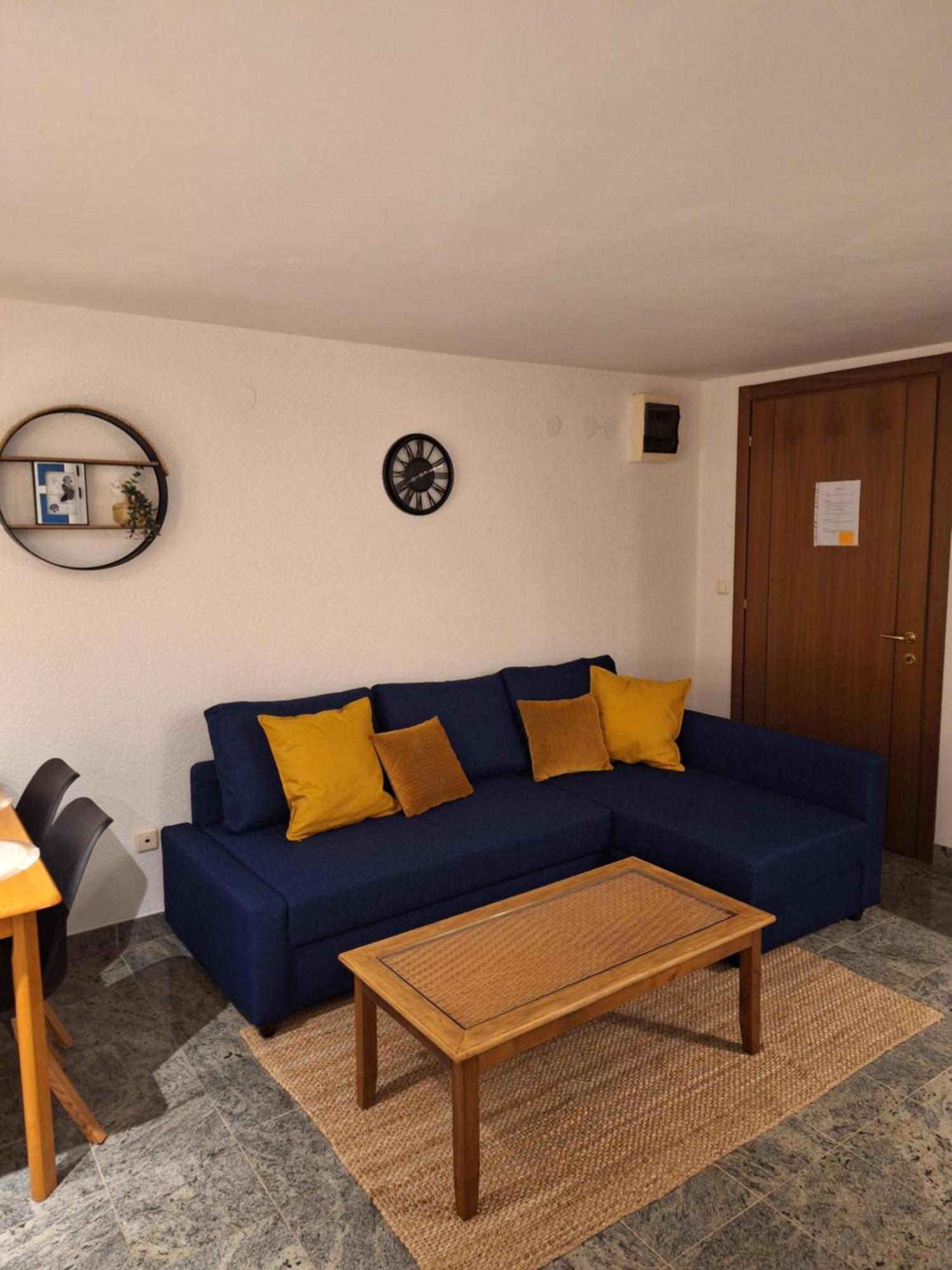 Apartments Romana Slatine Exterior foto