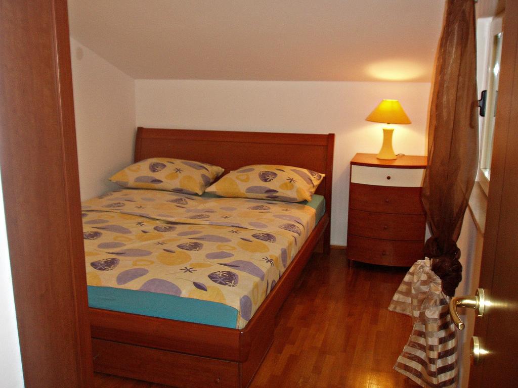 Apartments Romana Slatine Habitación foto